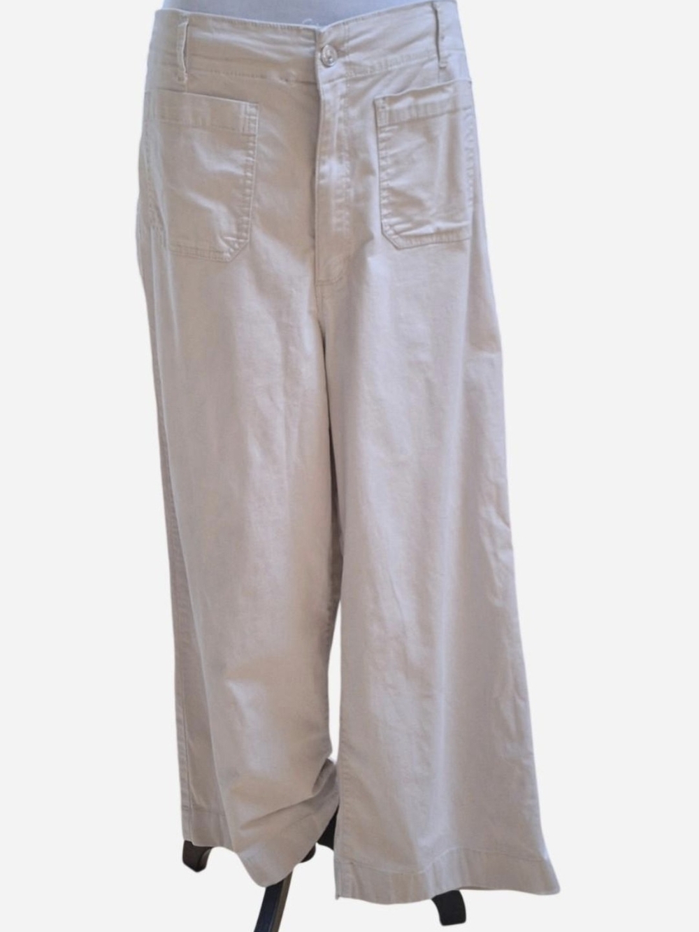 Gloria Vanderbilt Shape Effect Wide Leg Cropped Pants - Size 16
